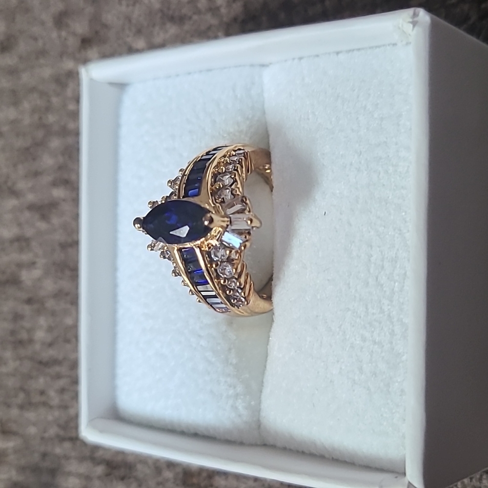 FINE JEWELRY GORGEOUS! 14K GOLD OVER SILVER BLUE AND WHITE SAPPHIRE RING SIZE 6 - Picture 1 of 13